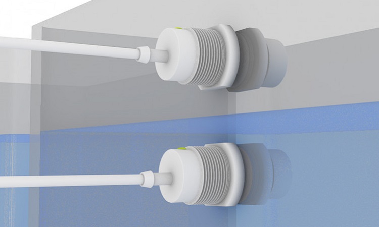 电容式传感器-与介质接触，检测加工液位